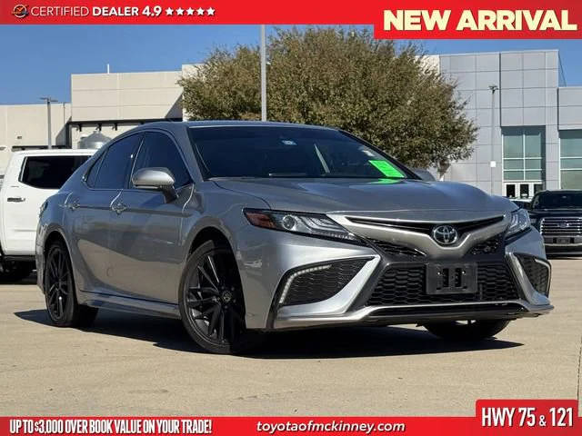 2022 Toyota Camry XSE FWD photo