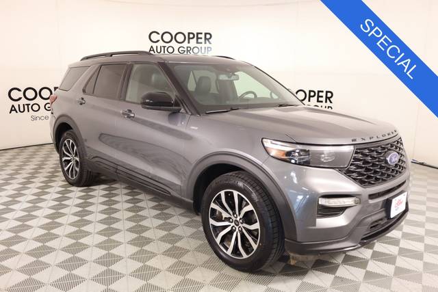 2022 Ford Explorer ST-Line 4WD photo