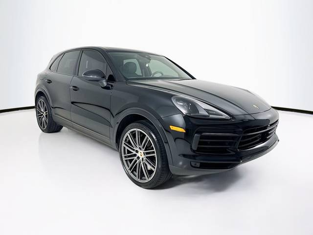 2023 Porsche Cayenne  AWD photo