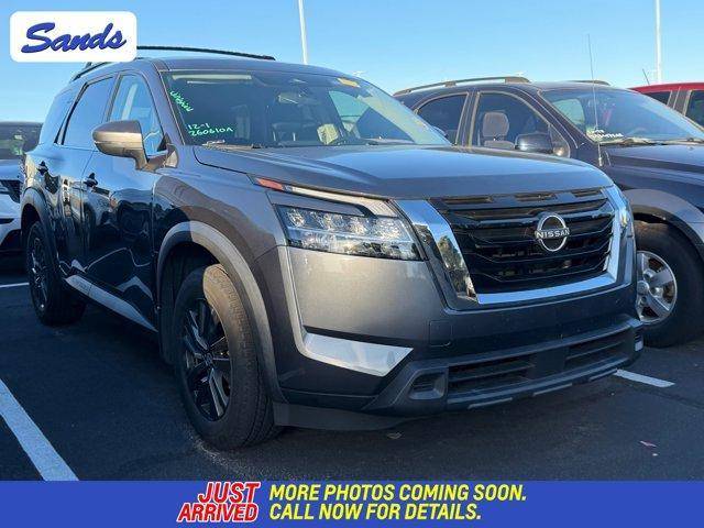 2022 Nissan Pathfinder SV FWD photo