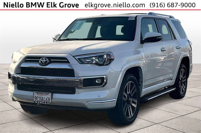 2022 Toyota 4Runner Limited 4WD photo