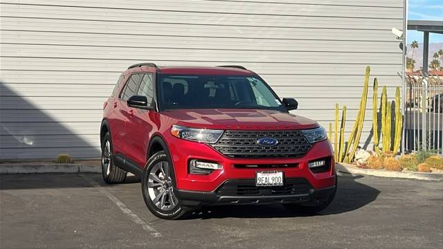 2022 Ford Explorer XLT 4WD photo