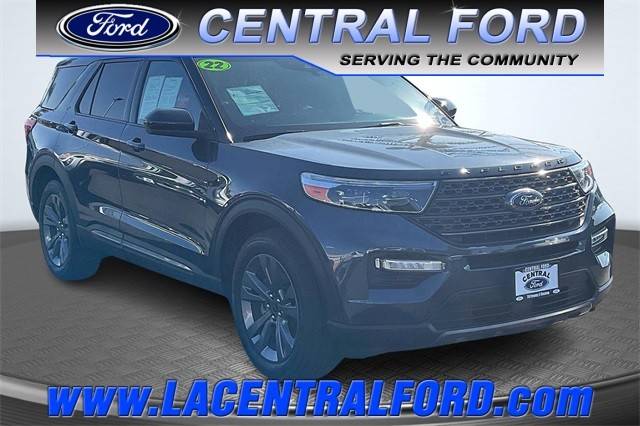 2022 Ford Explorer XLT 4WD photo
