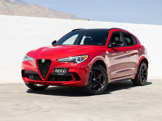 2022 Alfa Romeo Stelvio Quadrifoglio AWD photo
