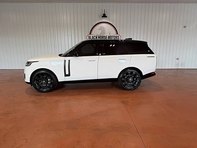 2022 Land Rover Range Rover SE AWD photo