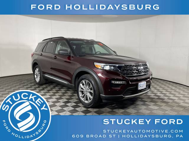 2022 Ford Explorer XLT 4WD photo