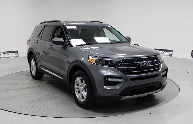 2022 Ford Explorer XLT 4WD photo