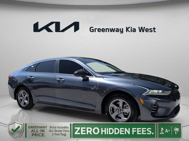 2023 Kia K5 LXS FWD photo