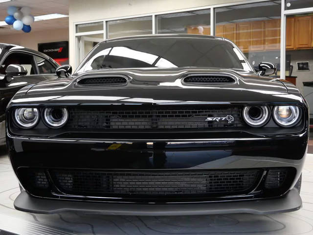 2022 Dodge Challenger SRT Hellcat RWD photo