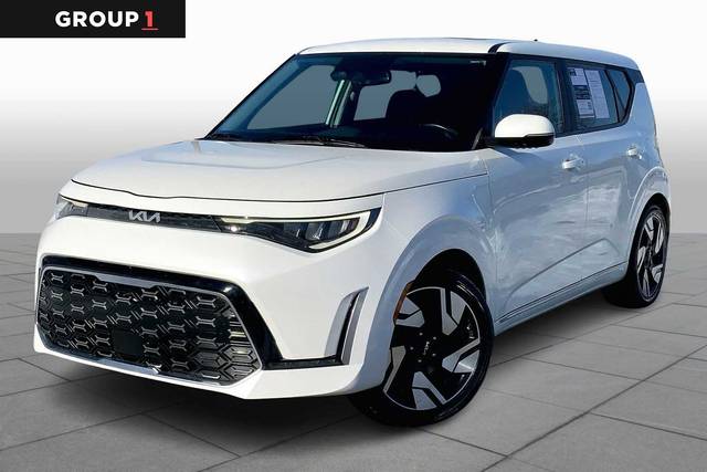 2023 Kia Soul GT-Line FWD photo