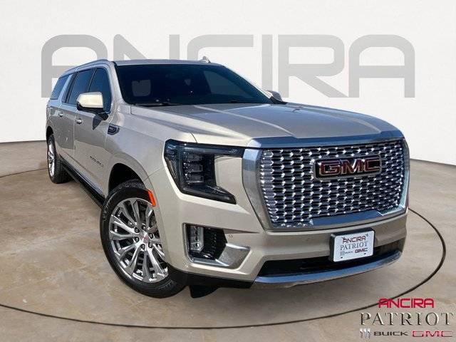 2022 GMC Yukon XL Denali 4WD photo