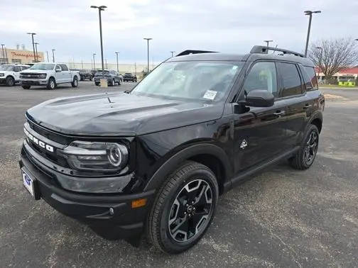 2022 Ford Bronco Sport Outer Banks 4WD photo