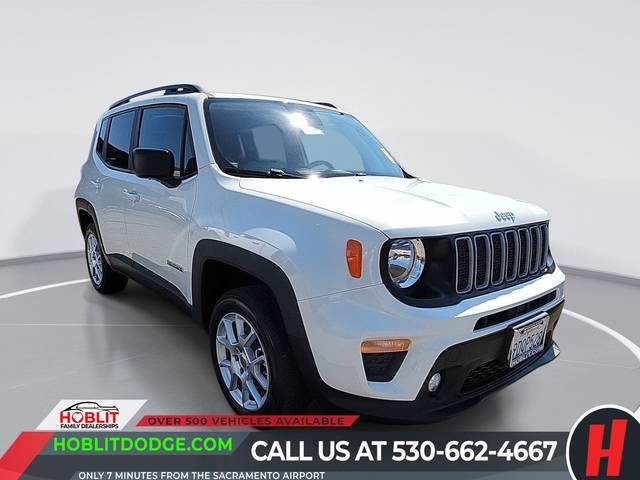 2022 Jeep Renegade Latitude 4WD photo
