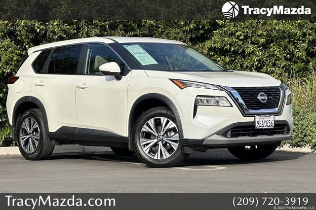 2022 Nissan Rogue SV FWD photo