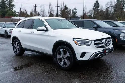 2022 Mercedes-Benz GLC-Class GLC 300 AWD photo