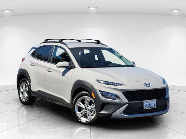 2022 Hyundai Kona SEL AWD photo
