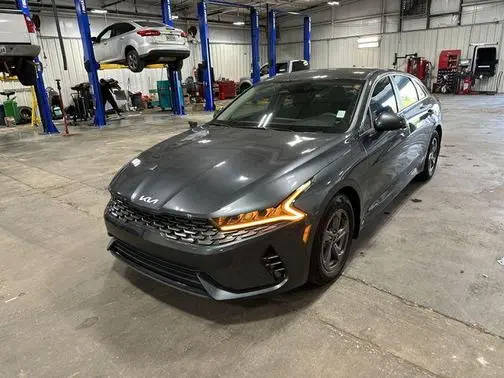 2023 Kia K5 LXS FWD photo