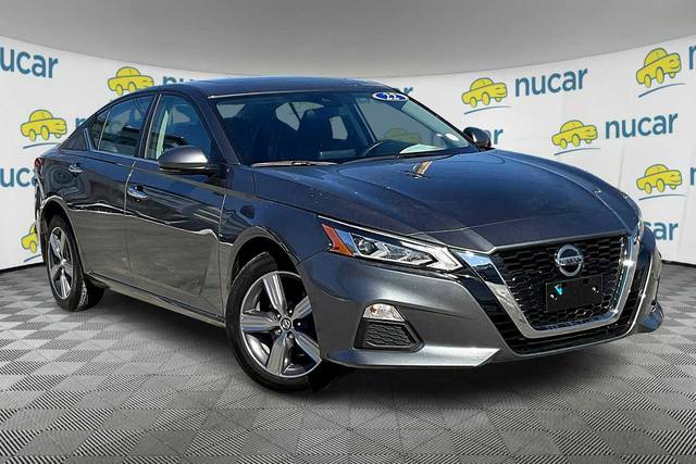 2022 Nissan Altima 2.5 SV AWD photo