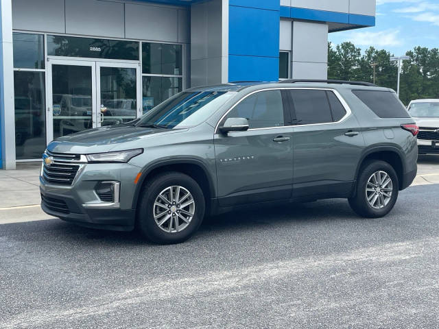 2023 Chevrolet Traverse LT Cloth FWD photo