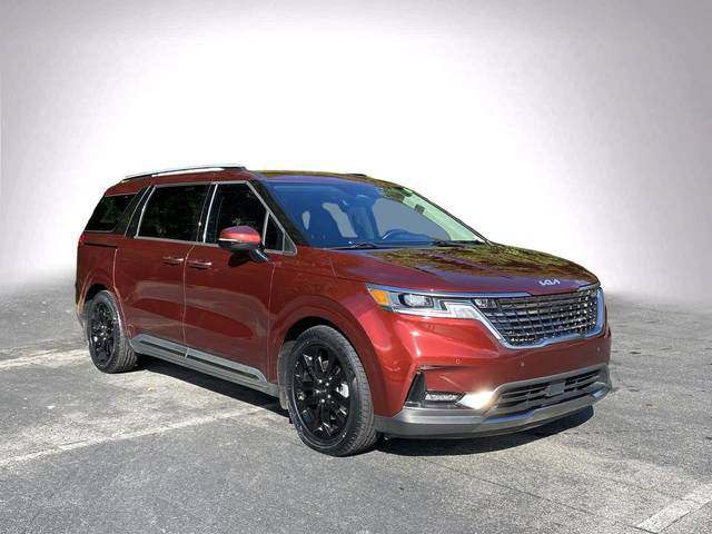 2023 Kia Carnival SX FWD photo