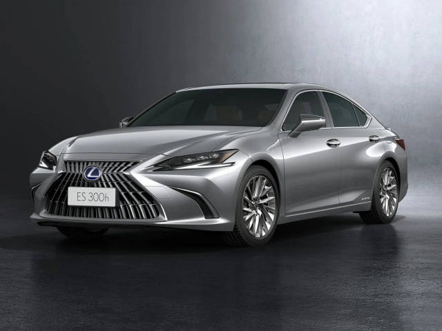 2022 Lexus ES ES 300h Luxury FWD photo