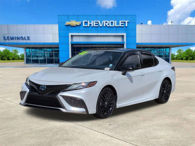 2022 Toyota Camry Hybrid XSE FWD photo