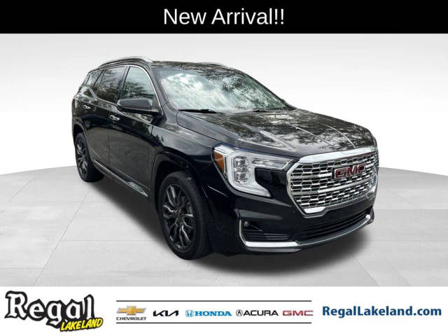 2022 GMC Terrain Denali AWD photo