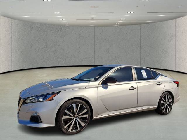 2022 Nissan Altima 2.5 SR FWD photo