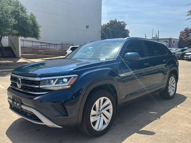 2022 Volkswagen Atlas Cross Sport 2.0T SE w/Technology FWD photo