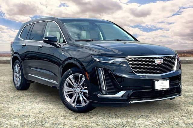 2023 Cadillac XT6 FWD Premium Luxury FWD photo