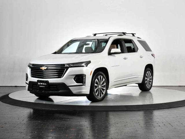 2023 Chevrolet Traverse Premier FWD photo