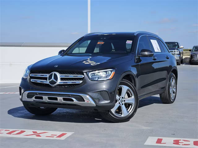 2022 Mercedes-Benz GLC-Class GLC 300 RWD photo
