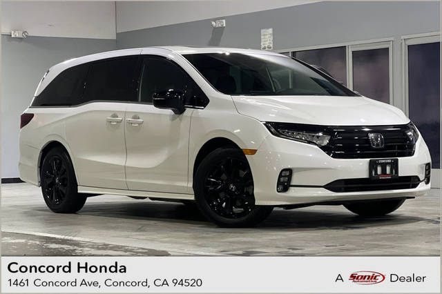 2023 Honda Odyssey Sport FWD photo