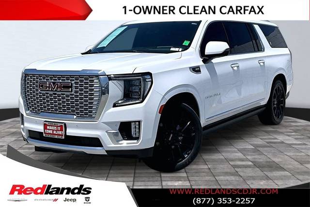 2022 GMC Yukon XL Denali 4WD photo