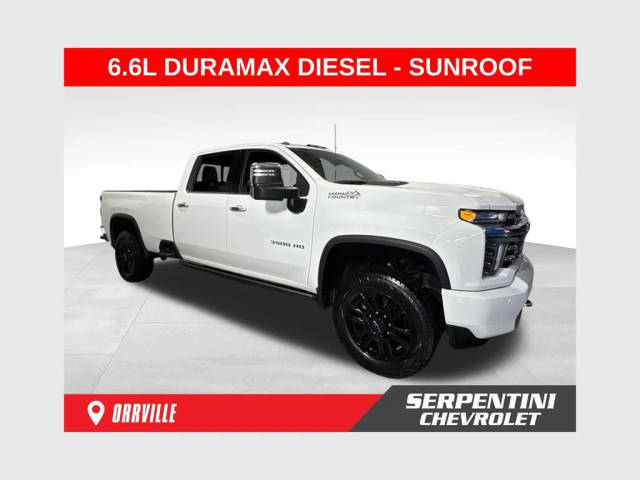 2022 Chevrolet Silverado 3500HD High Country 4WD photo
