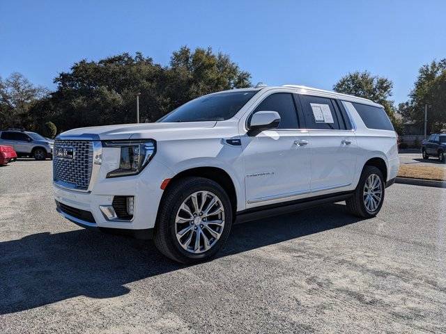 2022 GMC Yukon XL Denali RWD photo