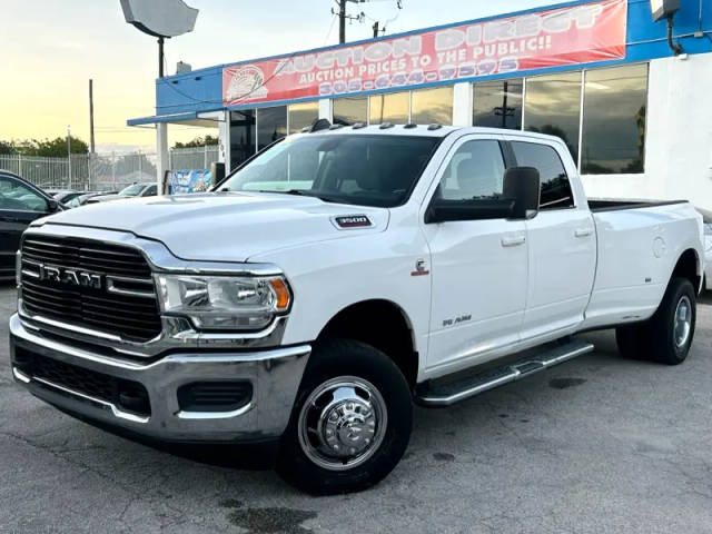 2020 Ram 3500 Big Horn 4WD photo
