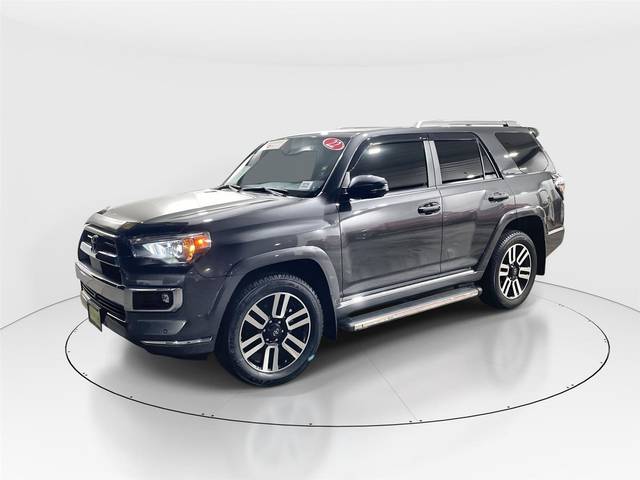 2022 Toyota 4Runner Limited 4WD photo