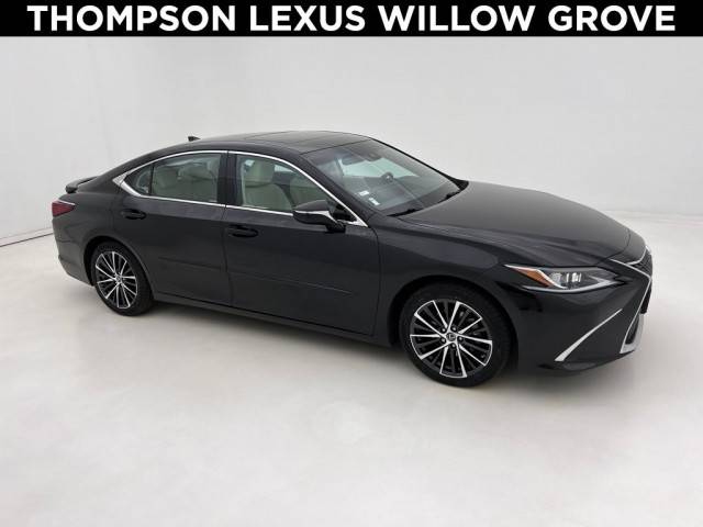 2022 Lexus ES ES 350 FWD photo