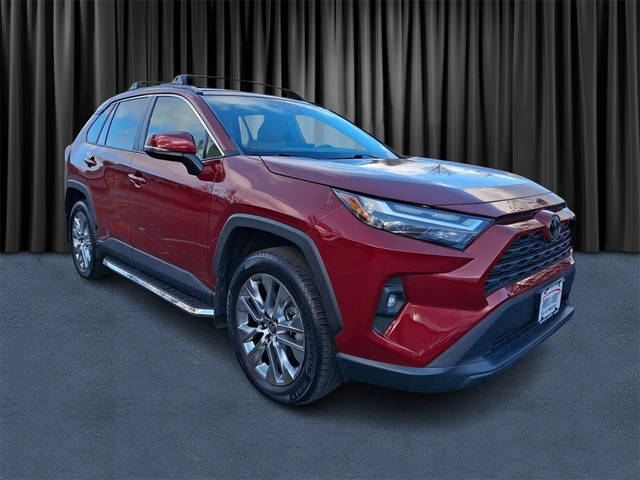 2022 Toyota RAV4 XLE Premium AWD photo