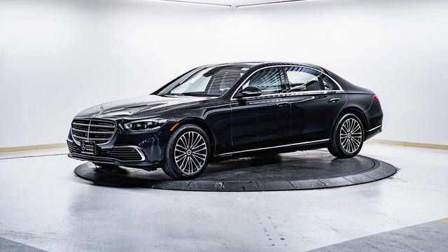 2021 Mercedes-Benz S-Class S 580 AWD photo