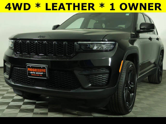 2022 Jeep Grand Cherokee Altitude 4WD photo
