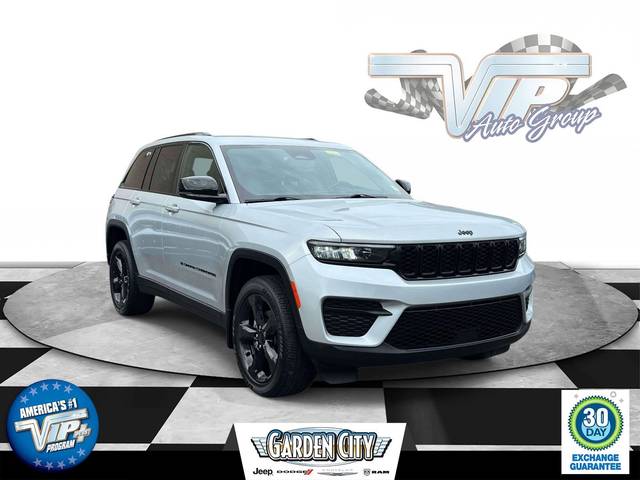 2022 Jeep Grand Cherokee Altitude 4WD photo