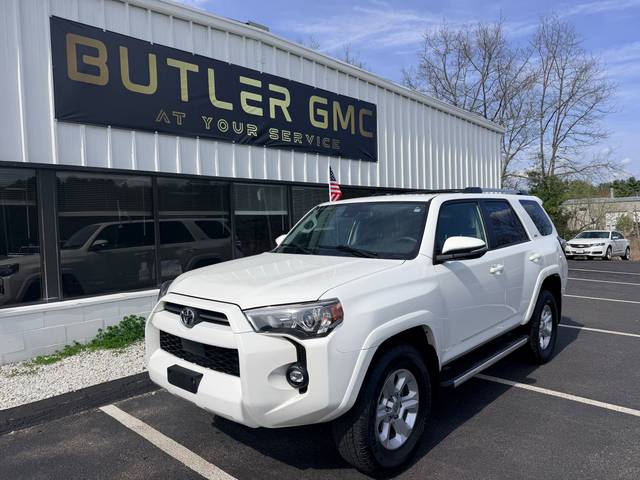 2022 Toyota 4Runner SR5 Premium 4WD photo