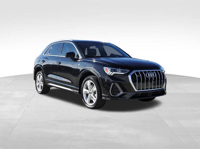 2022 Audi Q3 S line Premium Plus AWD photo