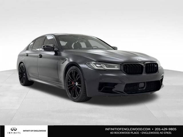 2023 BMW M5  AWD photo