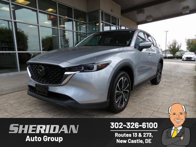 2022 Mazda CX-5 2.5 S Premium Package AWD photo
