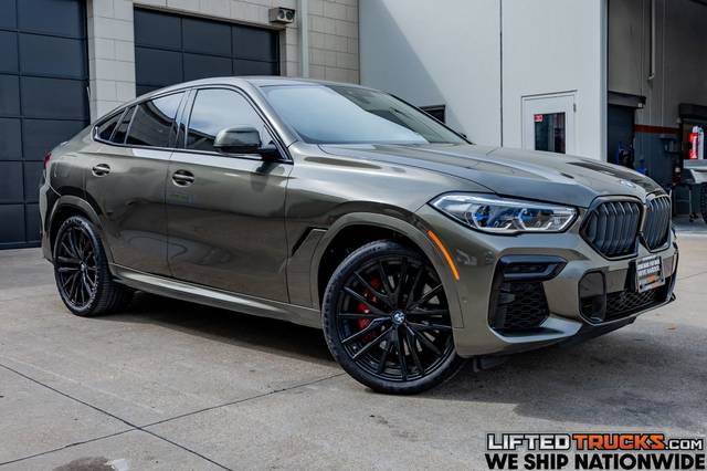 2022 BMW X6 M50i AWD photo