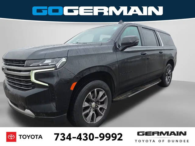 2022 Chevrolet Suburban LT 4WD photo