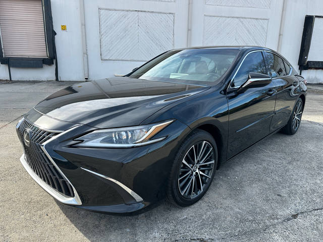 2022 Lexus ES ES 350 FWD photo